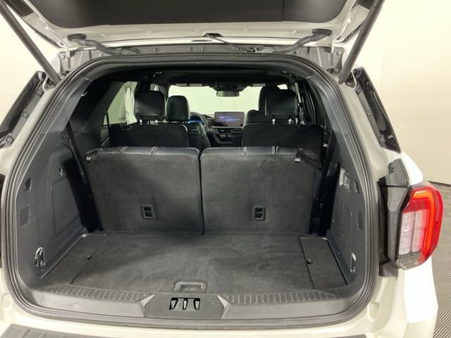 Certified 2025 Ford Explorer ST AWD/4WD image 32