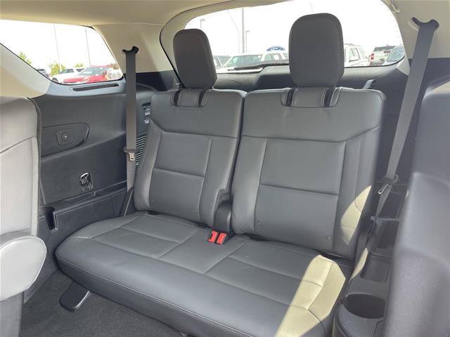Certified 2025 Ford Explorer Active w/ Active Comfort Package AWD/4WD image 21