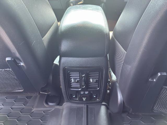 Used 2020 Dodge Durango R/T w/ Blacktop Package AWD/4WD image 21