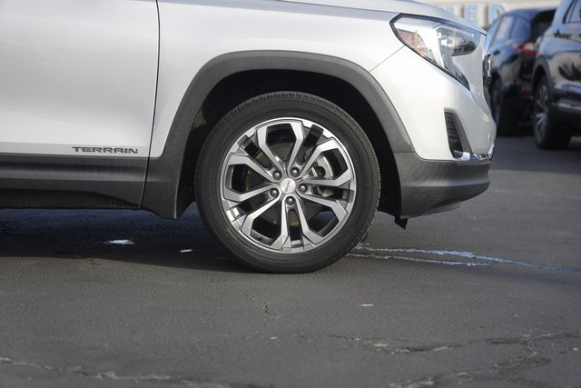 Used 2018 GMC Terrain SLT image 4