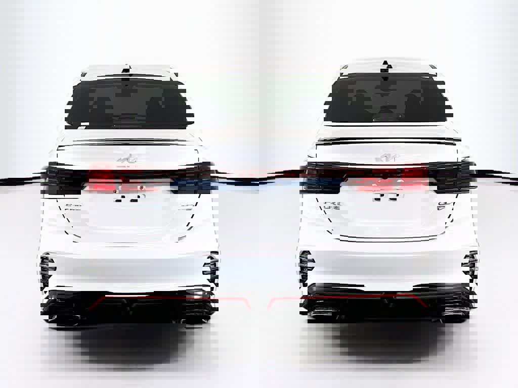 Used 2024 Kia Forte GT image 4