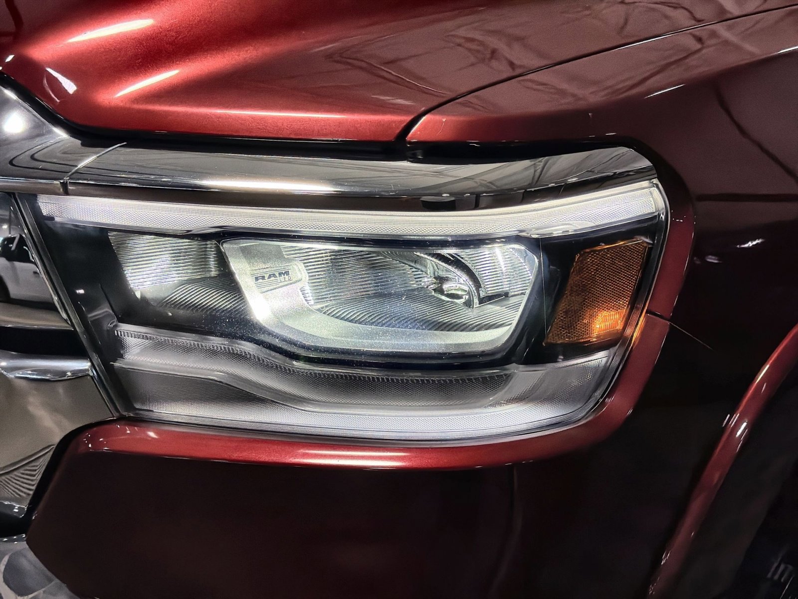 Used 2022 RAM 1500 Laramie AWD/4WD image 14