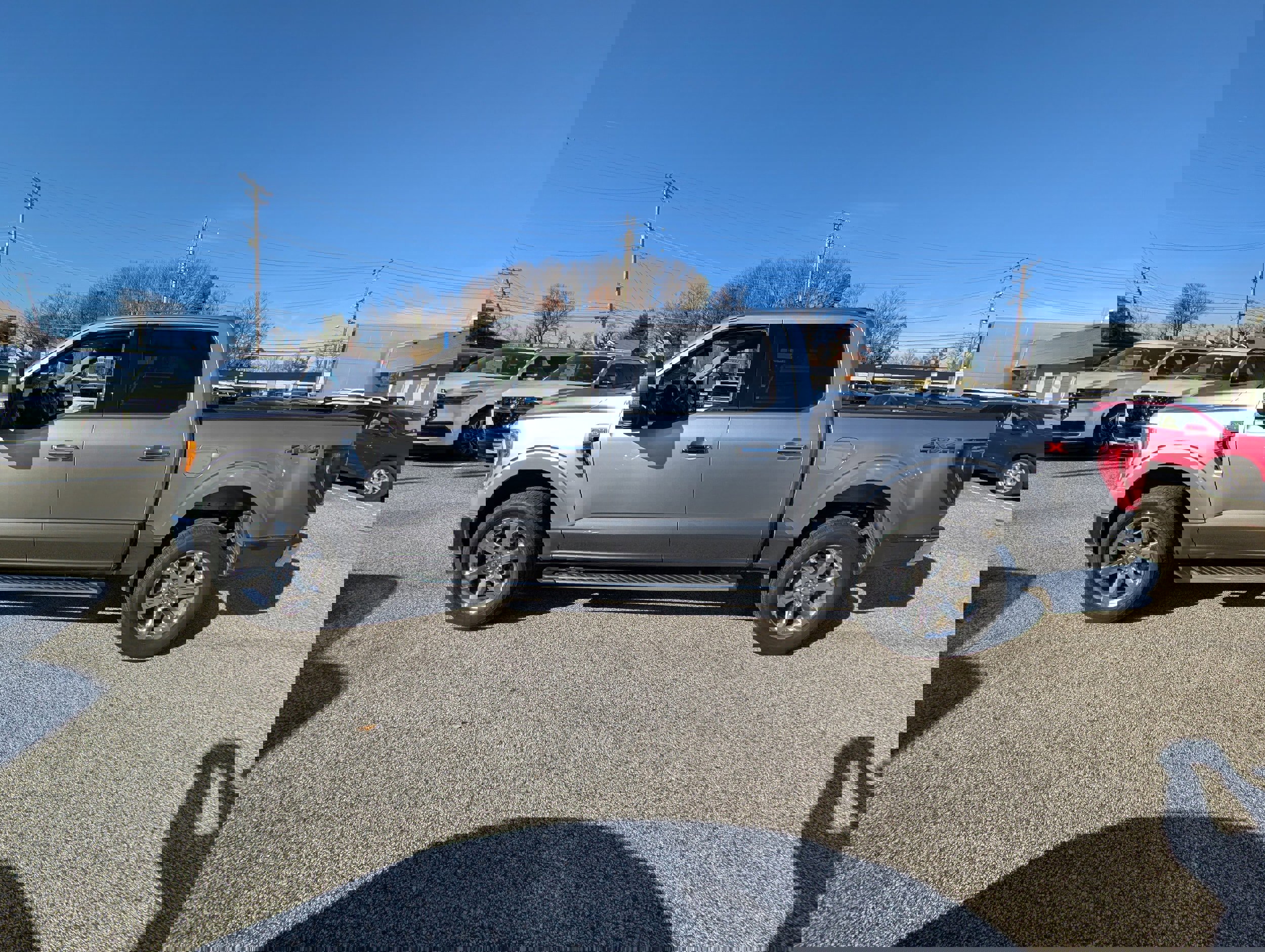 Certified 2022 Ford F150 XLT w/ Equipment Group 302A High image 3