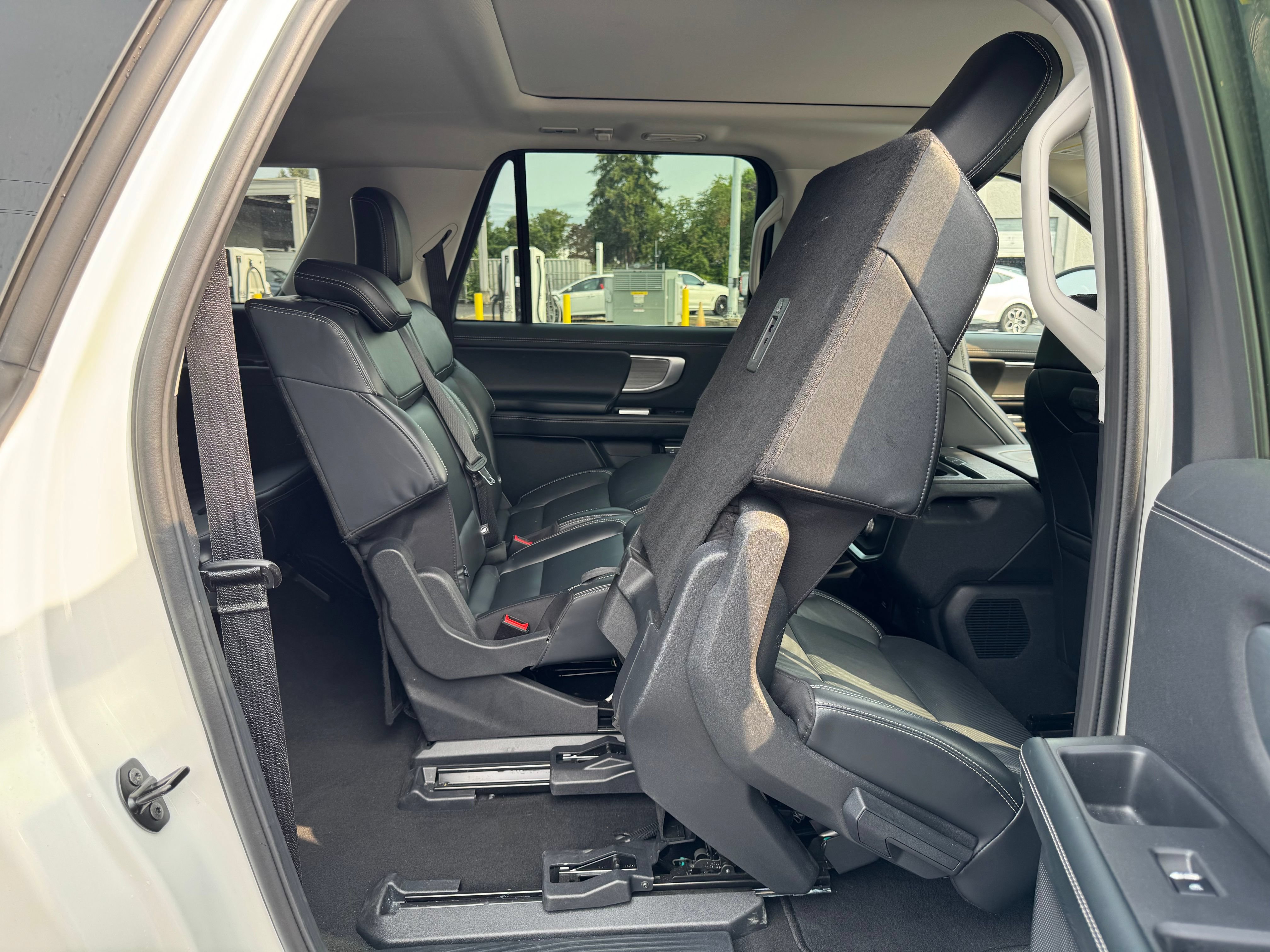 Certified 2025 Ford Expedition Max Platinum AWD/4WD image 31