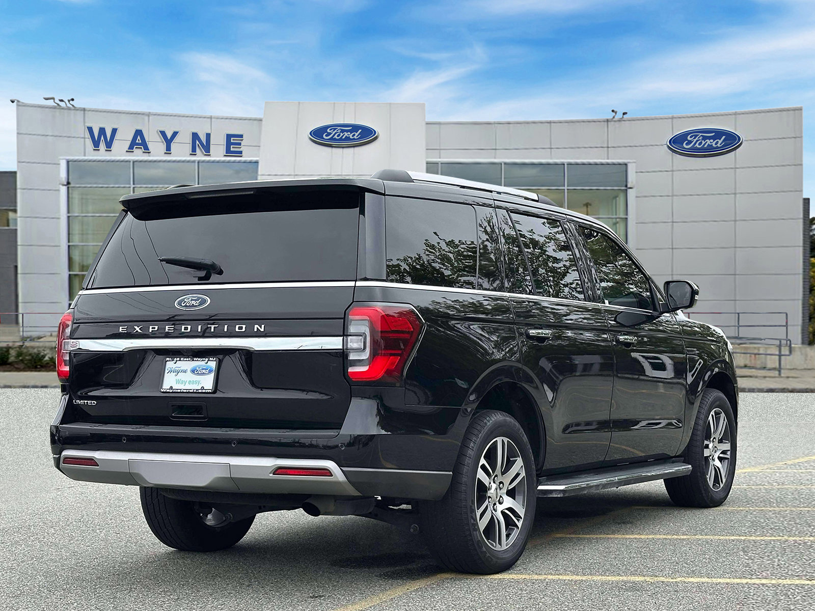 Certified 2023 Ford Expedition Limited image 4