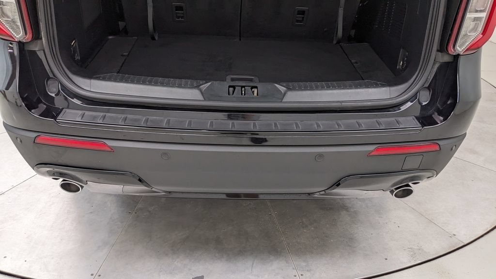 Certified 2023 Ford Explorer ST-Line AWD/4WD image 6