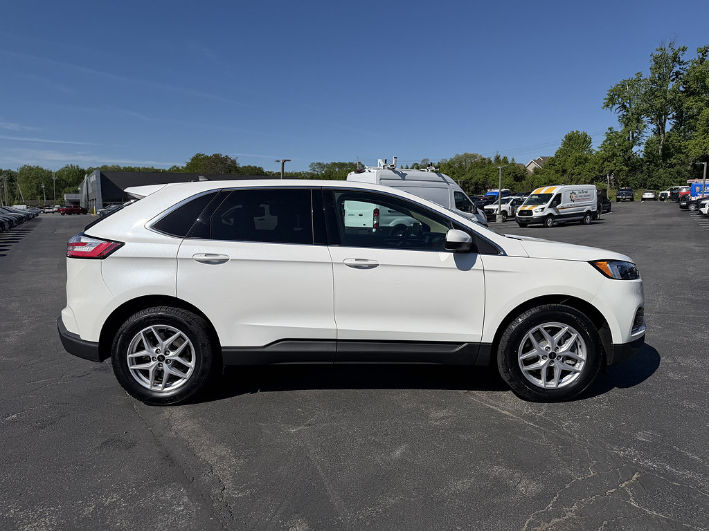 Certified 2023 Ford Edge SEL AWD/4WD image 8