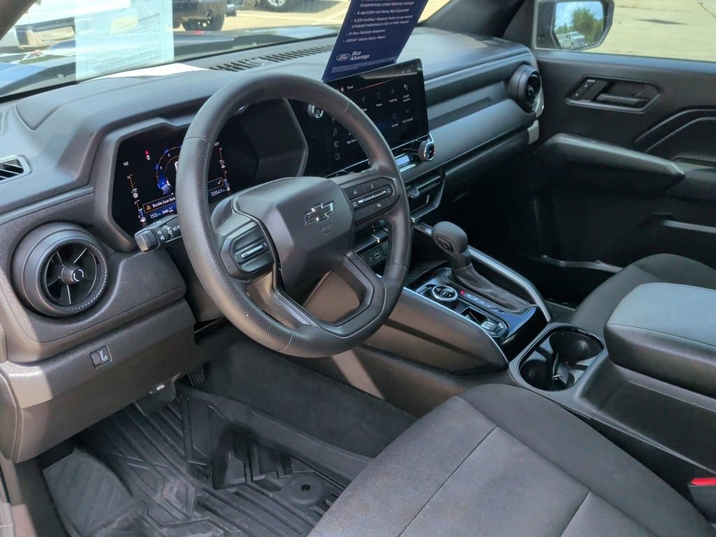 Used 2023 Chevrolet Colorado Trail Boss AWD/4WD image 22