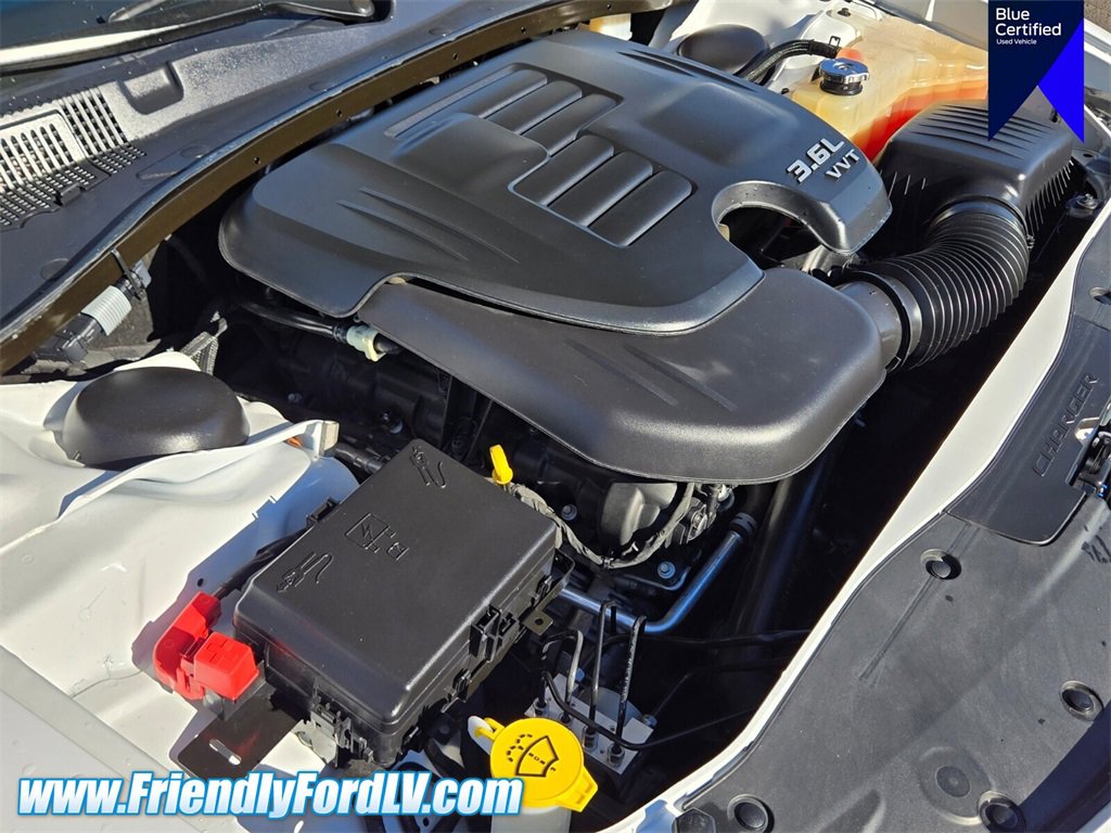 Used 2022 Dodge Charger GT w/ Blacktop Package image 17