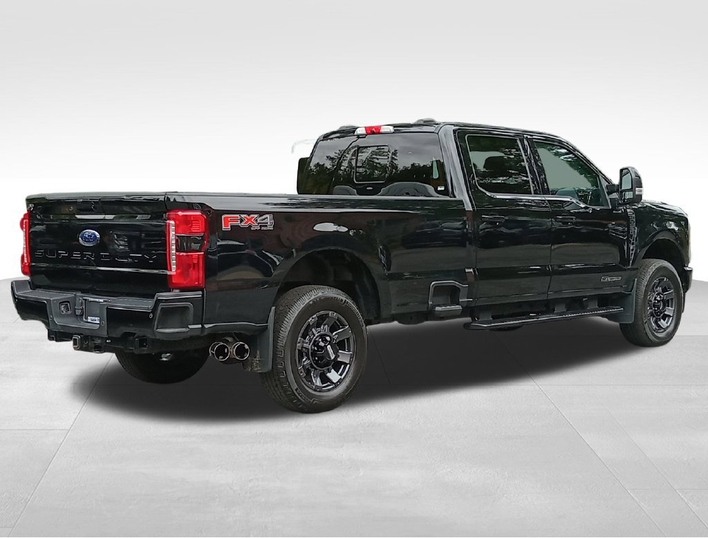 Certified 2023 Ford F350 Lariat w/ Lariat Ultimate Package AWD/4WD image 3