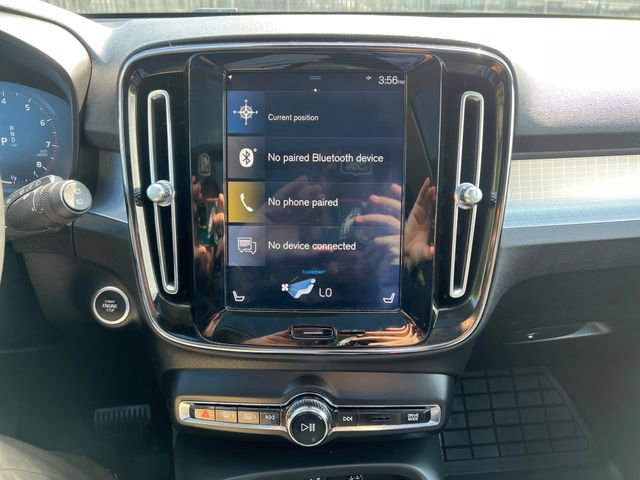 Used 2020 Volvo XC40 T5 Momentum w/ Protection Package Premier AWD/4WD image 21