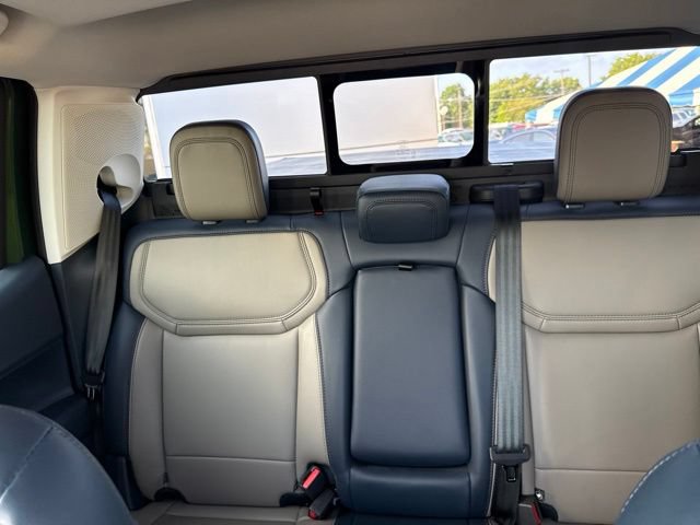 Certified 2025 Ford Maverick Lariat w/ 4K Tow Package AWD/4WD image 33