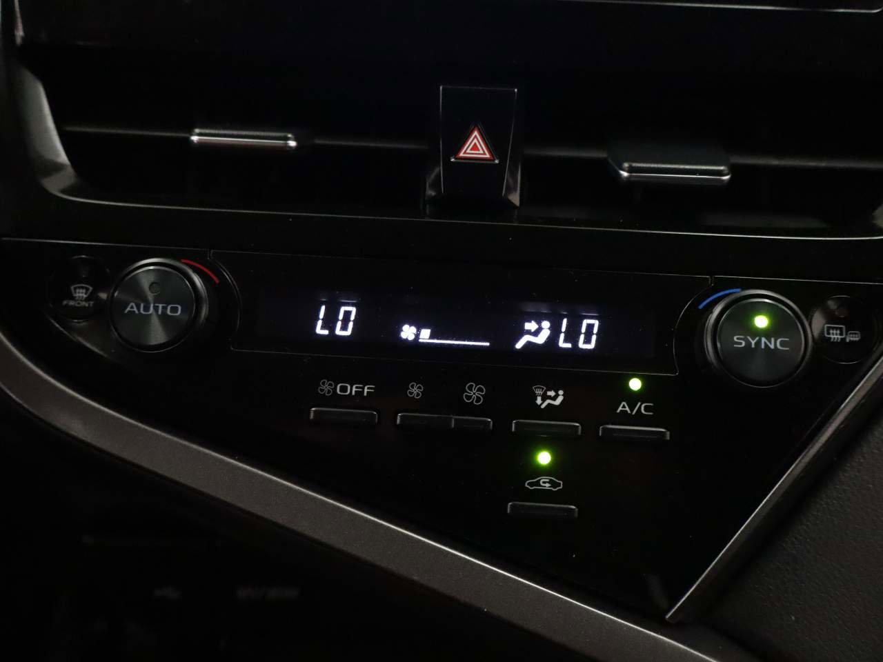 Used 2024 Toyota Camry LE image 11