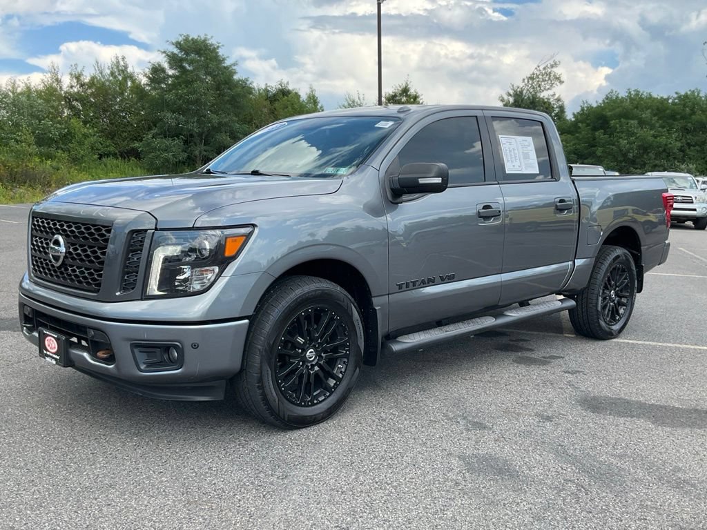 Used 2018 Nissan Titan SV w/ SV Convenience Package AWD/4WD image 31