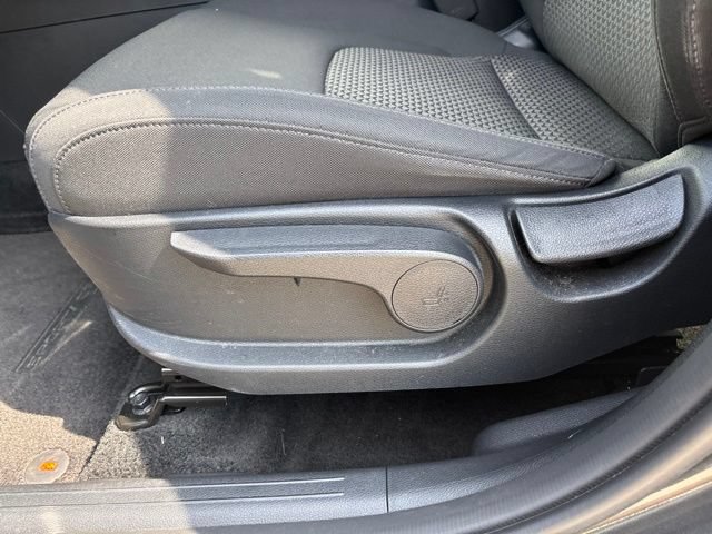 Used 2023 Kia Sportage LX AWD/4WD image 13