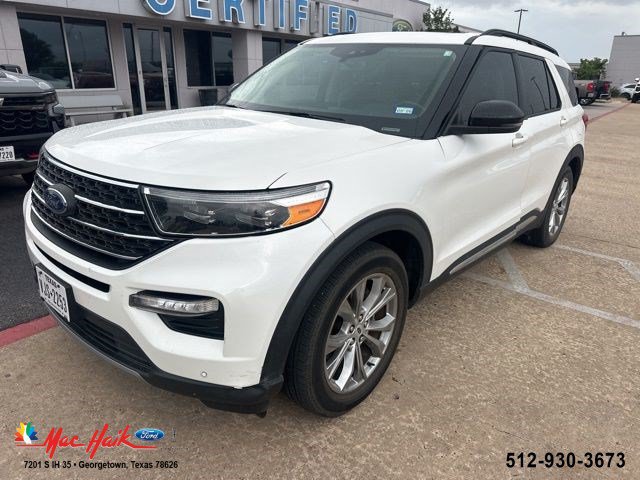 Certified 2023 Ford Explorer XLT w/ Equipment Group 202A RWD image 1