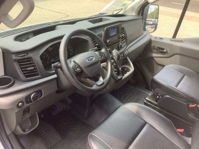 Certified 2025 Ford Transit 250 Low Roof w/ Exterior Upgrade Package RWD image 9
