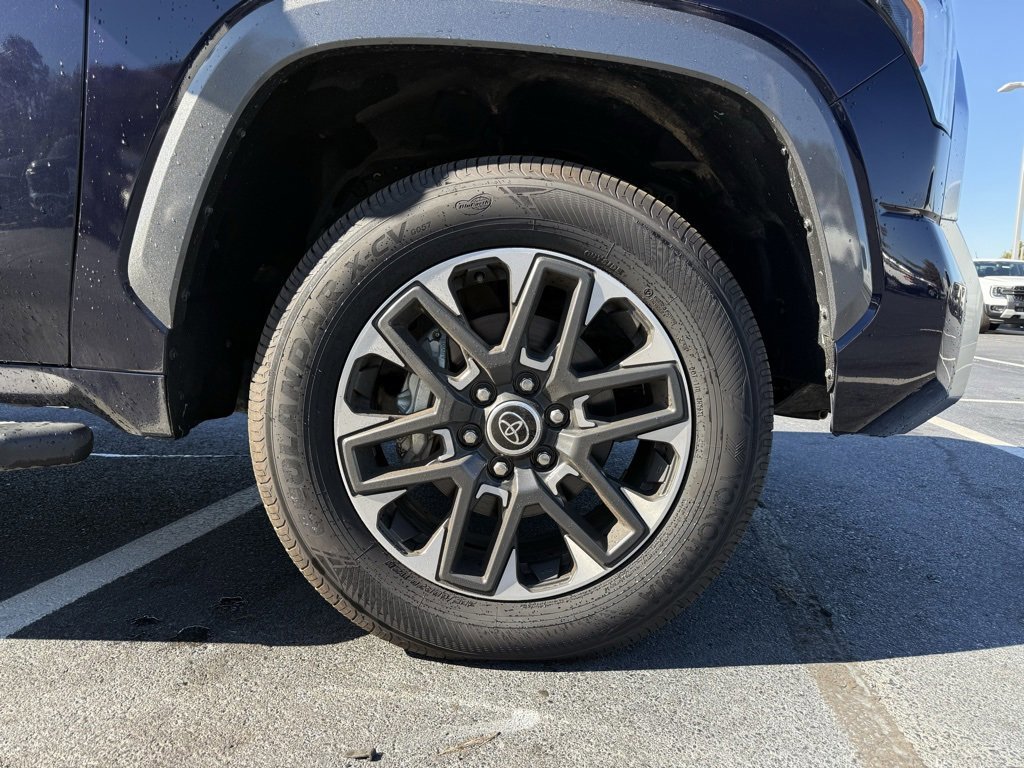 Used 2023 Toyota Tundra Limited image 34