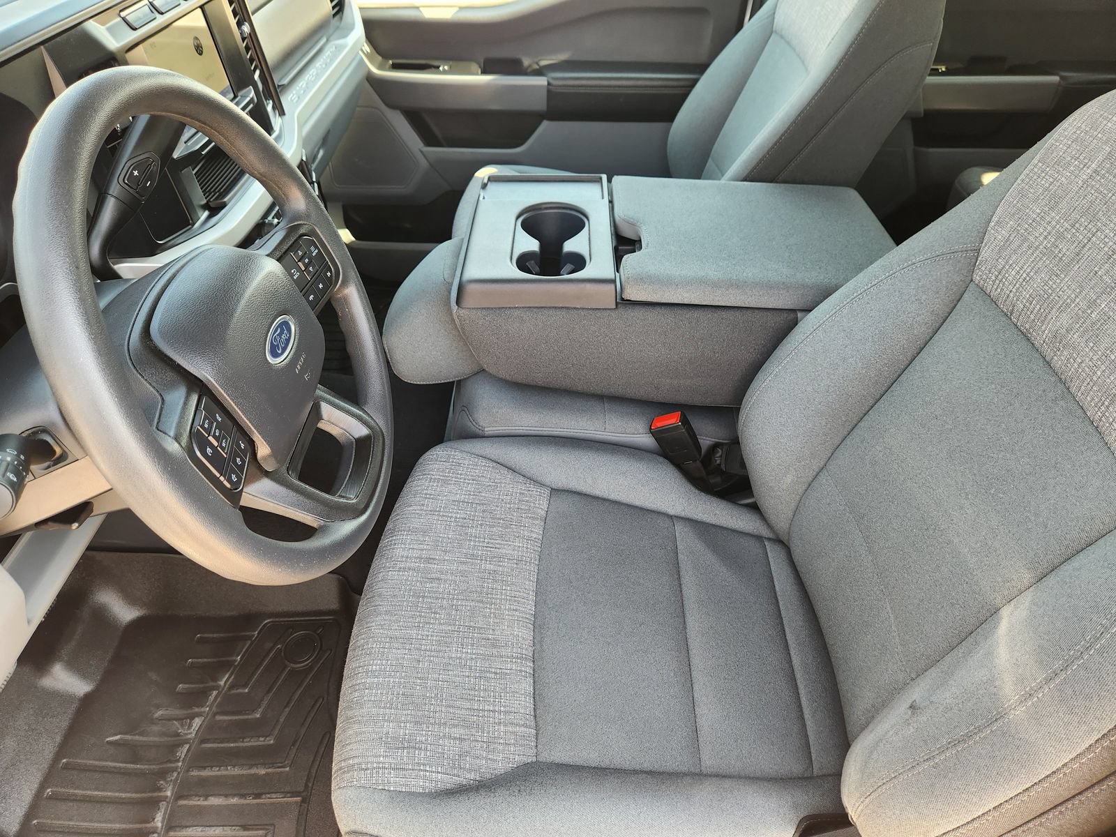 Certified 2024 Ford F250 XLT AWD/4WD image 15