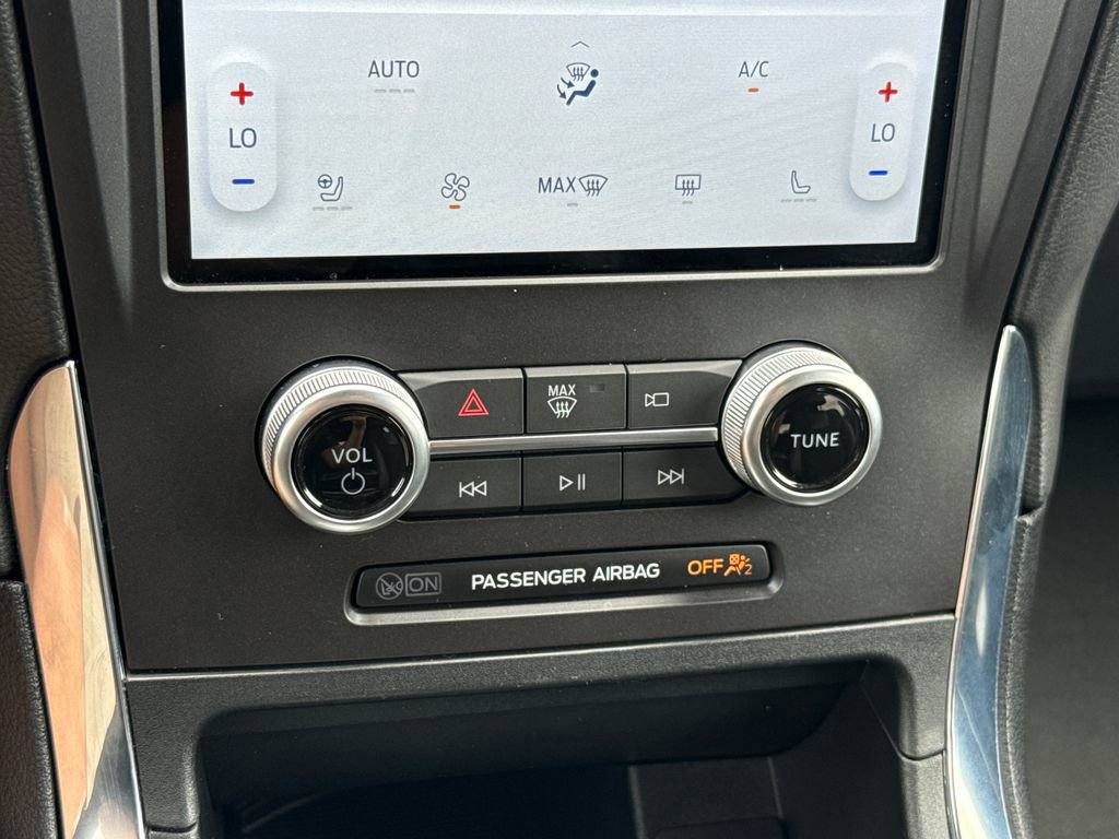 Certified 2021 Ford Edge ST w/ Equipment Group 401A image 23