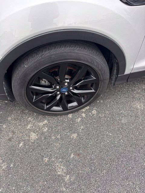 Certified 2019 Ford Escape SE FWD image 30