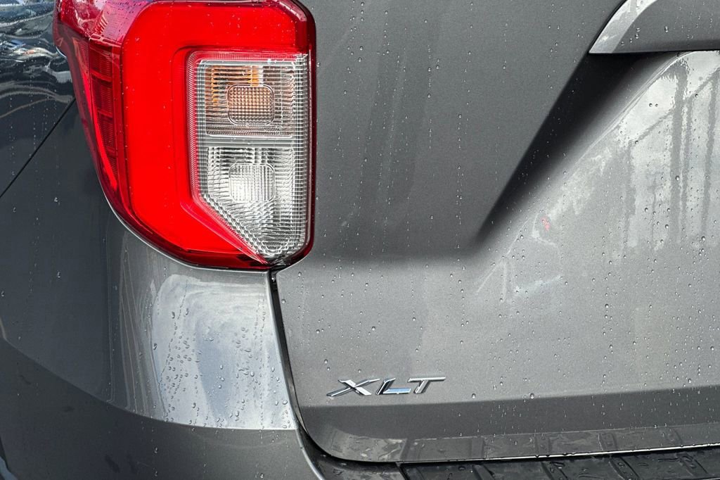 Certified 2023 Ford Explorer XLT w/ Equipment Group 202A image 32