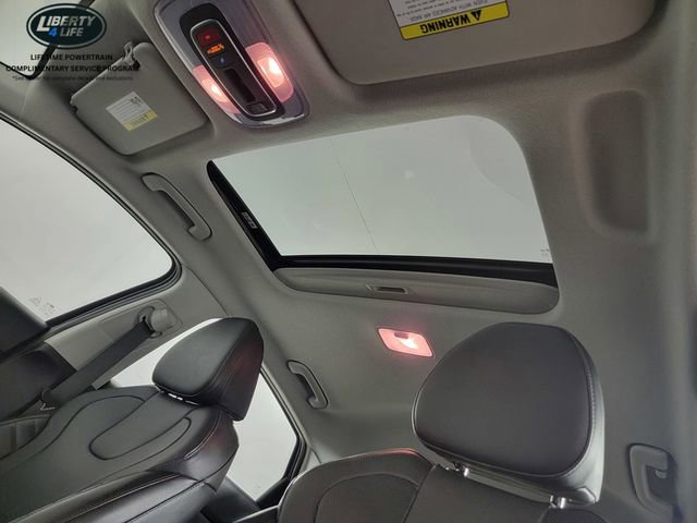 Used 2023 Hyundai Elantra Limited image 33