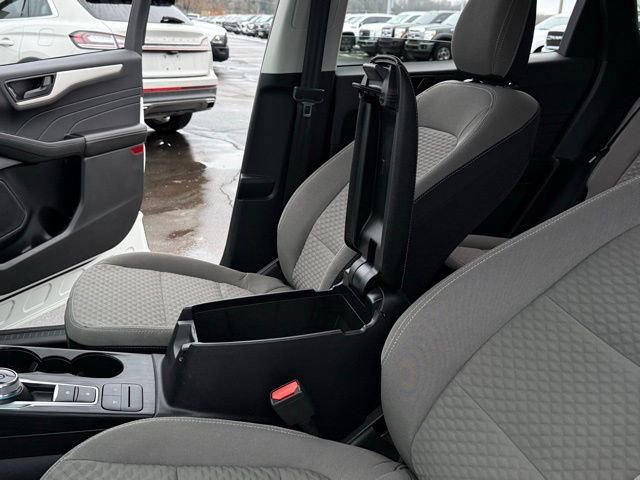 Certified 2022 Ford Escape SE w/ Cold Weather Package image 42