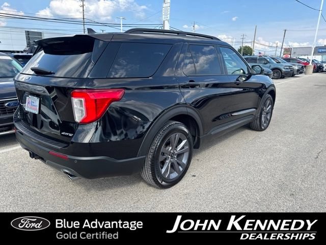 Certified 2023 Ford Explorer XLT w/ Equipment Group 202A AWD/4WD image 8