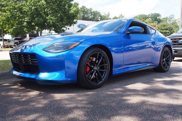 Used 2025 Nissan Z Performance w/ Floor Mat Package image 2