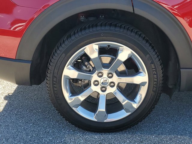 Certified 2020 Ford Explorer Platinum w/ Premium Technology Package image 9