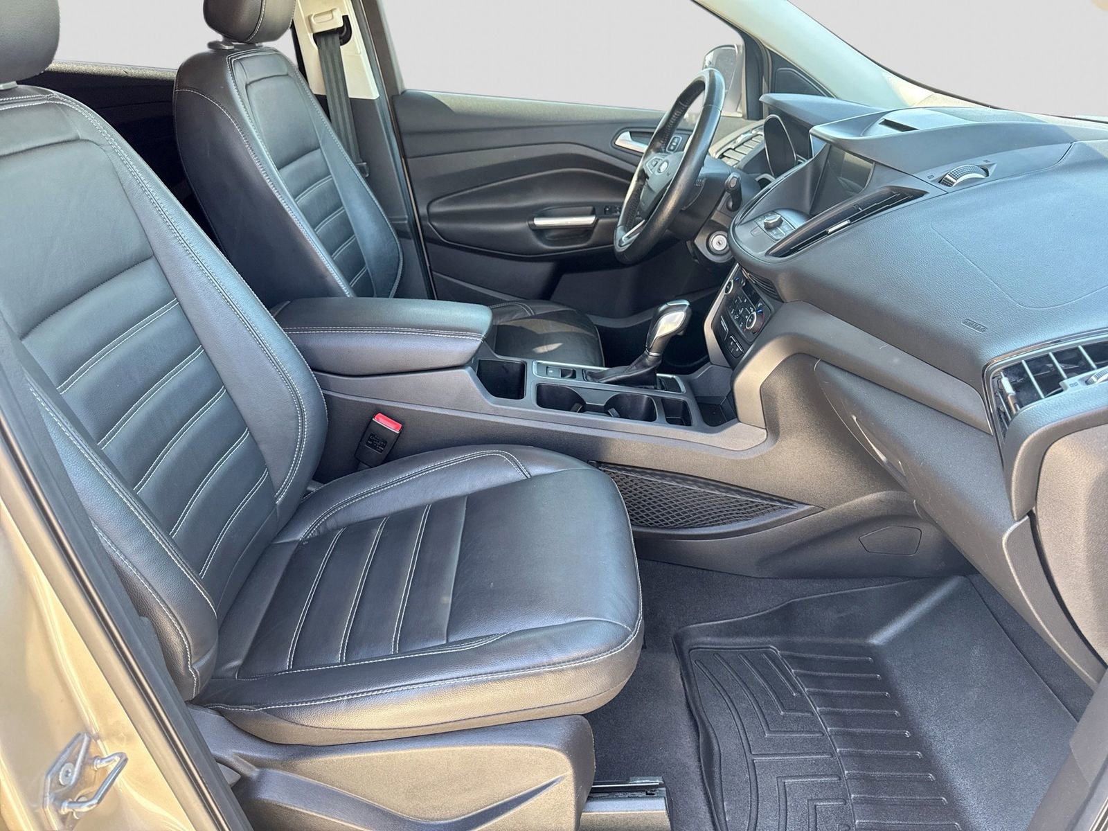 Certified 2018 Ford Escape SEL AWD/4WD image 22