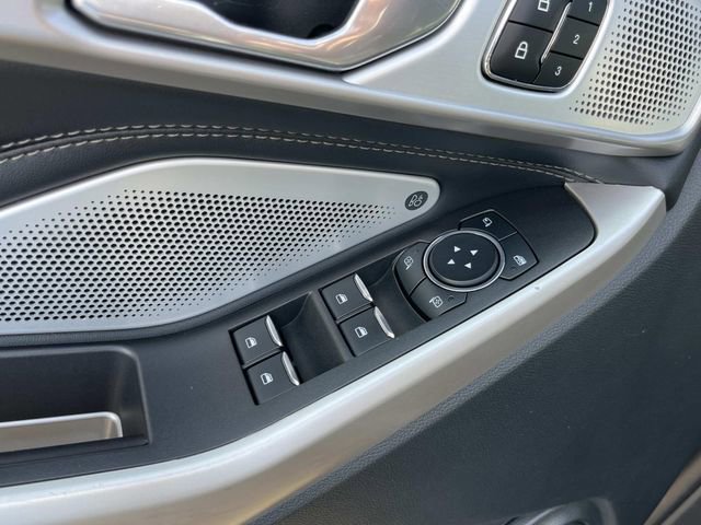 Certified 2023 Ford Explorer Limited w/ Limited Technology Package image 30