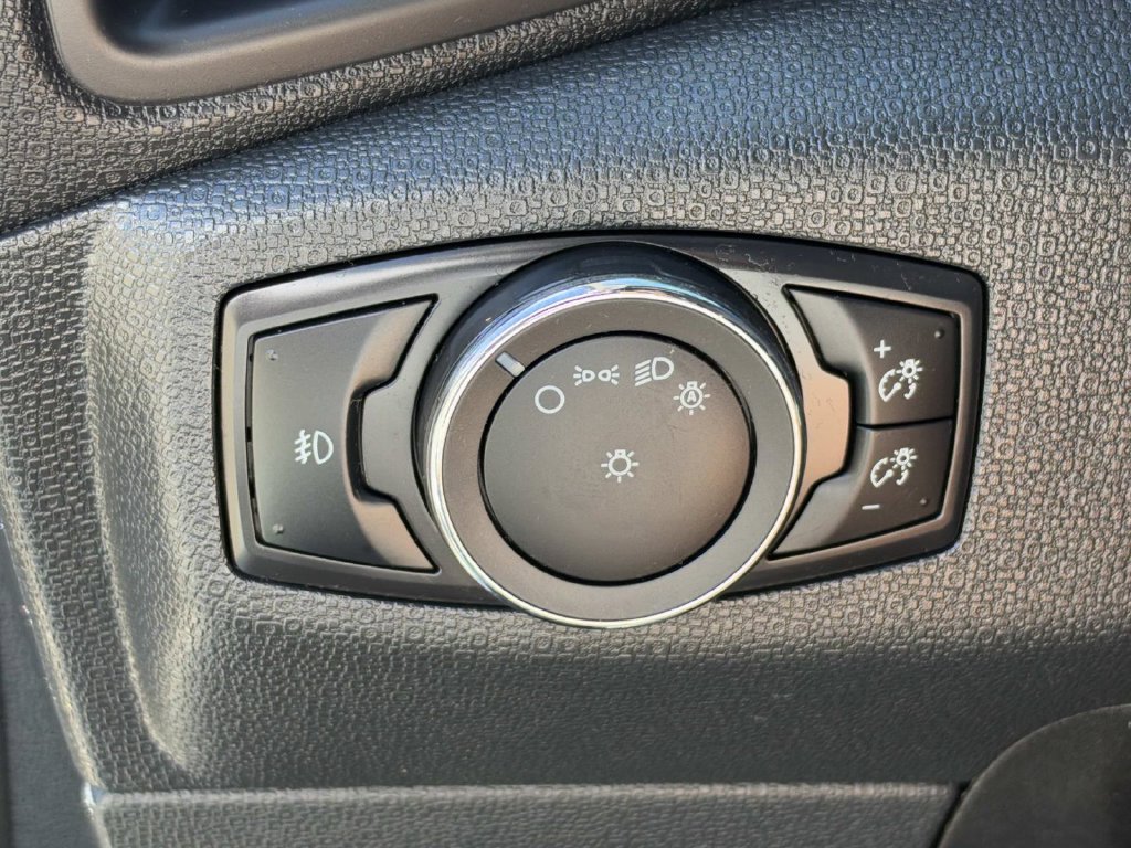 Certified 2021 Ford EcoSport SE w/ SE Appearance Package FWD image 24
