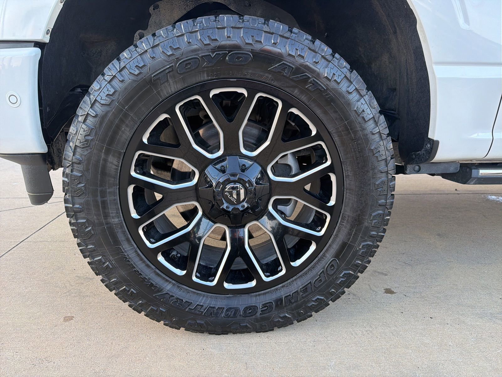 Certified 2021 Ford F150 Platinum w/ Equipment Group 701A High image 10