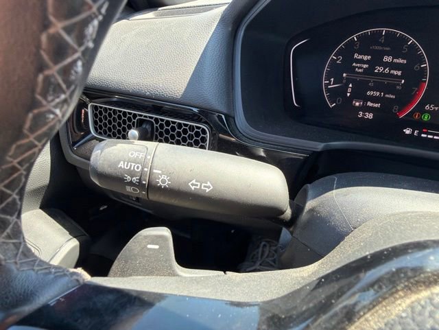 Used 2025 Honda Civic Sport image 35
