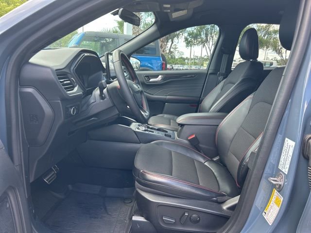 Certified 2023 Ford Escape ST-Line w/ Tech Pack #1 FWD image 11