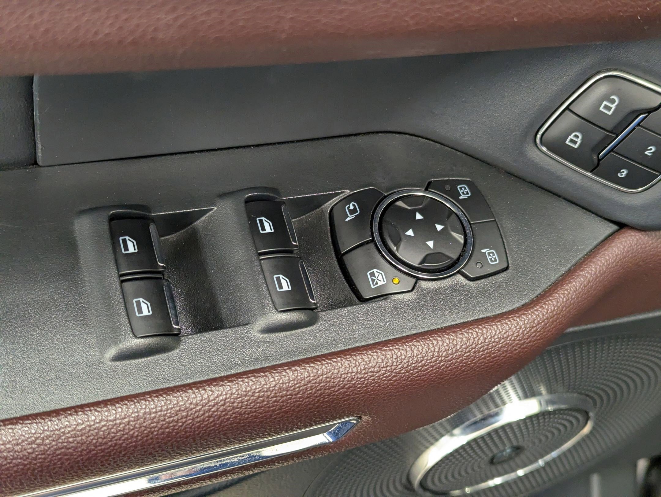 Certified 2024 Ford Expedition Limited image 11