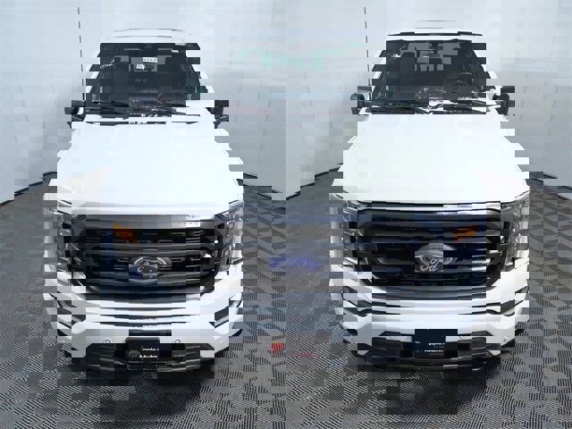 Certified 2021 Ford F150 XLT w/ Equipment Group 302A High image 3