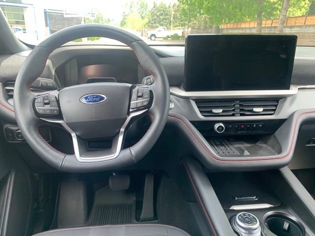 Certified 2025 Ford Explorer ST-Line w/ Premium Package AWD/4WD image 20