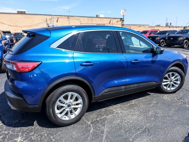 Certified 2022 Ford Escape SE w/ Convenience Package AWD/4WD image 9