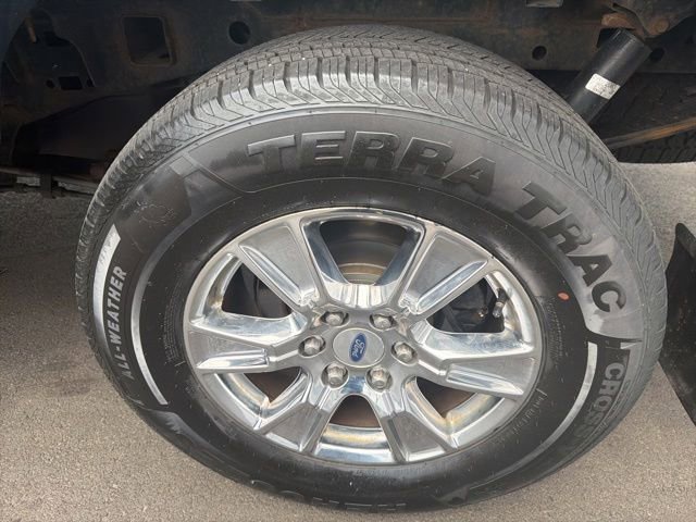 Certified 2017 Ford F150 XLT w/ Equipment Group 301A Mid AWD/4WD image 24