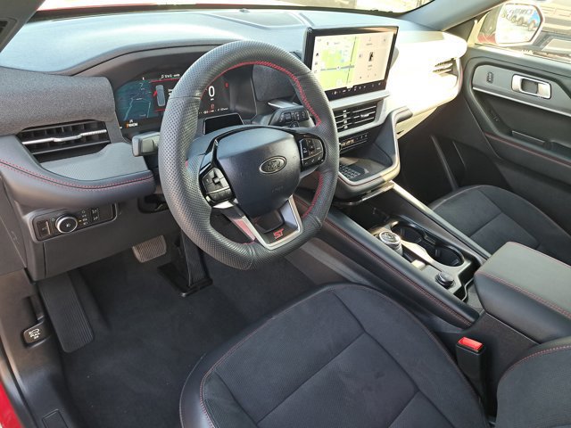 Certified 2025 Ford Explorer ST image 21