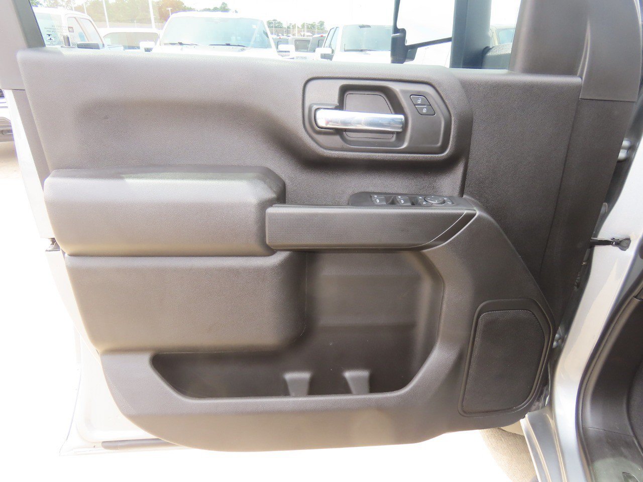 Used 2024 Chevrolet Silverado 2500 Custom w/ Custom Value Package AWD/4WD image 24