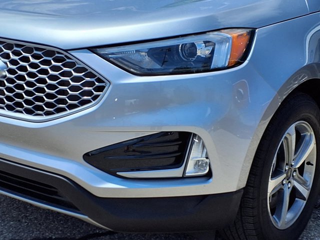 Certified 2024 Ford Edge SEL w/ Convenience Package AWD/4WD image 28
