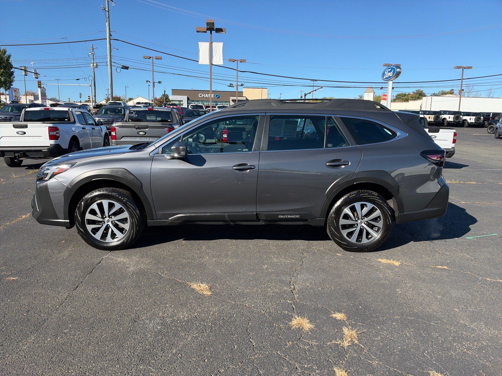 Used 2024 Subaru Outback AWD/4WD image 4