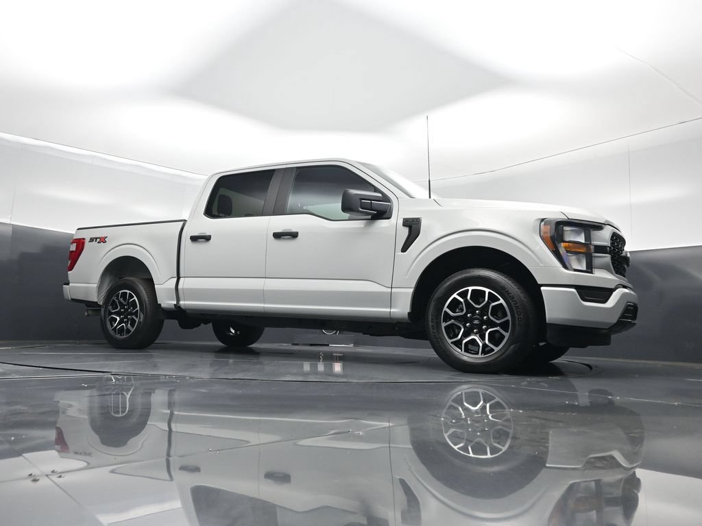Certified 2023 Ford F150 XL w/ STX Appearance Package RWD image 4