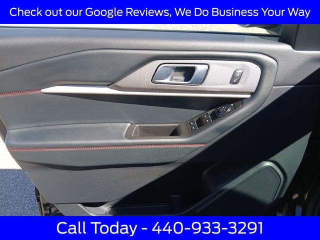 Certified 2025 Ford Explorer ST-Line AWD/4WD image 18