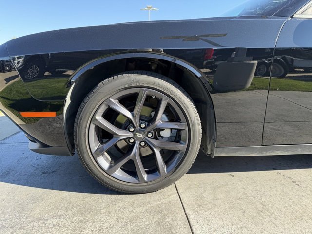 Used 2023 Dodge Challenger SXT w/ Blacktop Package image 5