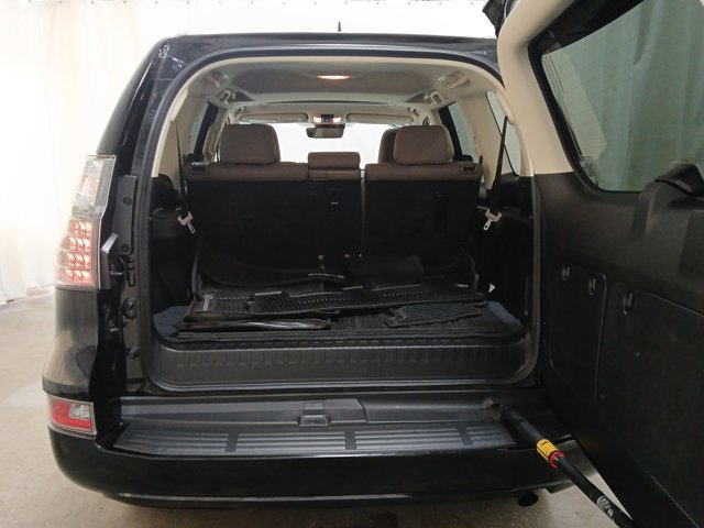 Used 2023 Lexus GX 460 Premium image 26